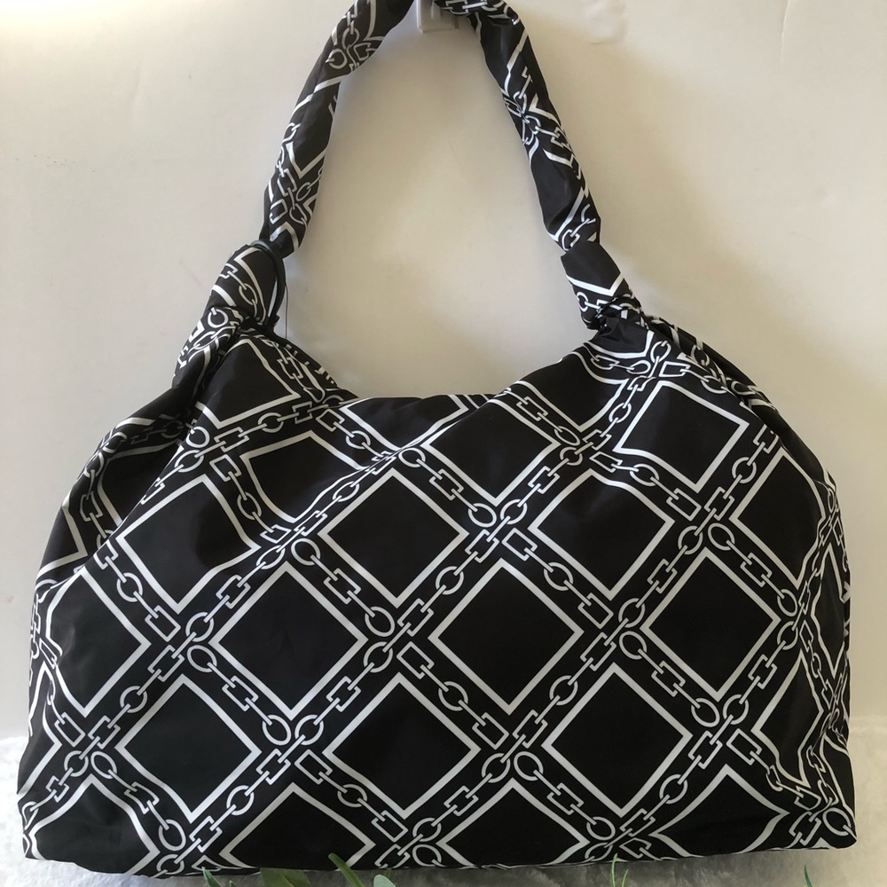 🔹New 👜 INC International Concepts Nosida Geo Chain Print Shoulder Bag, NWT